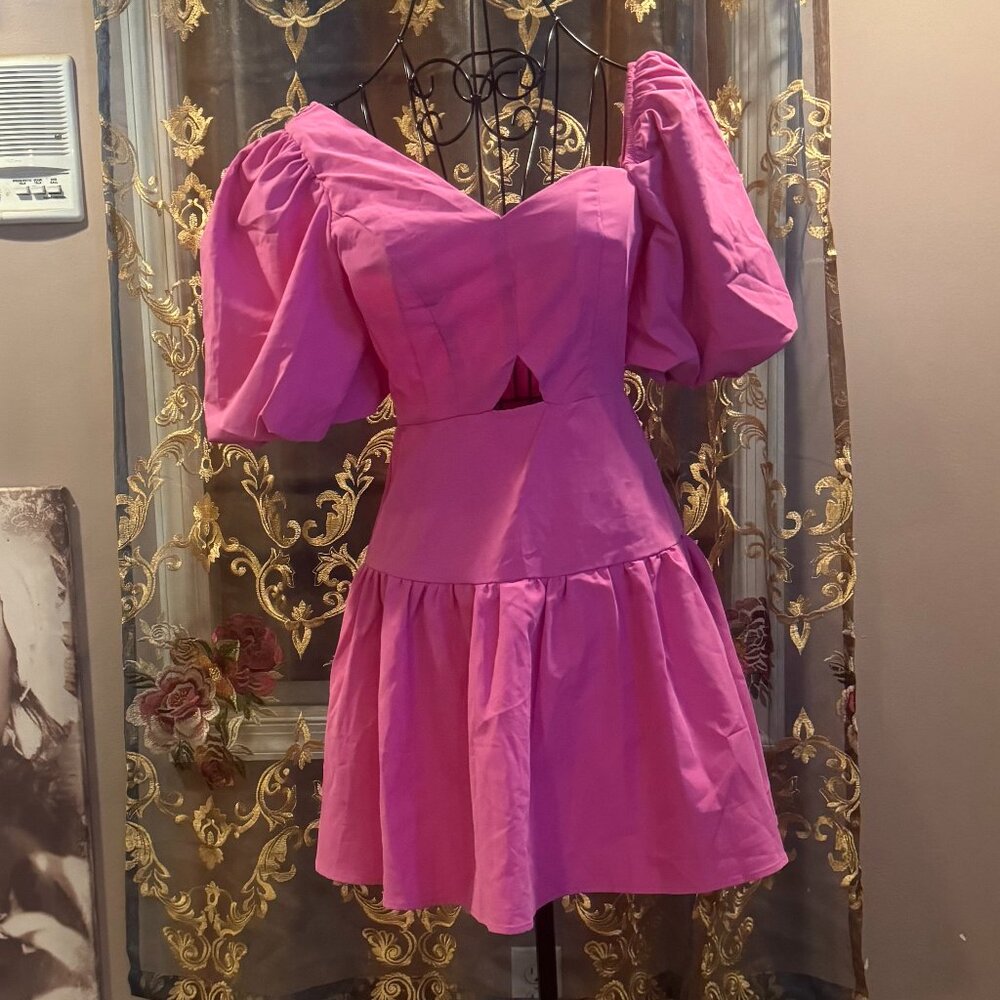 Cut-out mini dress ~ XS